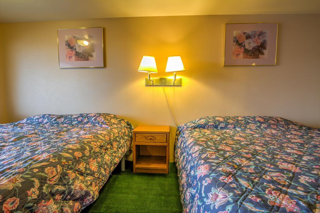 Galaxie Motel Brigham City Chambre photo